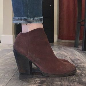 Freebird by Steven Wine Suede 'Detrt'